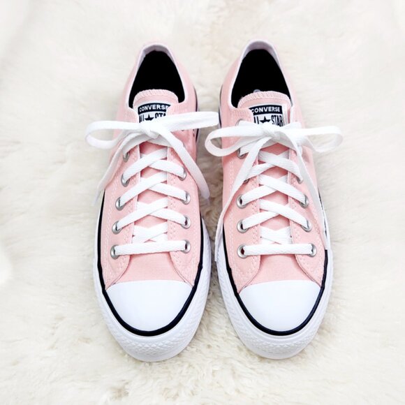 Converse Chuck Taylor All Star Lift Platform Shoes - Picture 2 of 8